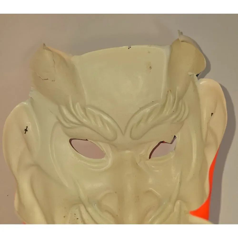 Devil Halloween Mask Black Light Reactive Zest Bar Giveaway 1960s Vacuform